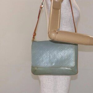 LOUIS VUITTON Monogram Vernis Thompson Street Bag Lavande